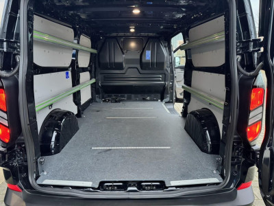 Ford Transit Custom 320 2.0 TDCI 136pk L2H1 Trend | Garantie 2028 | Camera | CarPlay | BLIS | ACC | Winterpack | Navi | LED | PDC 10