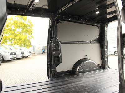 Ford Transit Custom 320 2.0TDCI 170pk L2H1 Limited | L+R Zijdeur | Automaat | Cruise | Carplay/Android | Keyless | Camera | Lease 627,- p/m foto 15