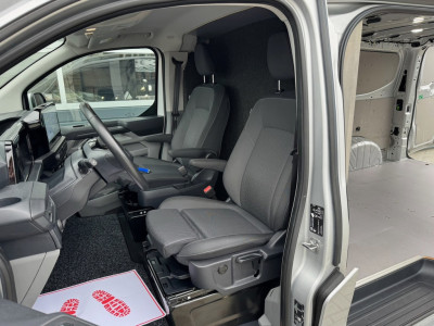 Ford Transit Custom 320 2.0 TDCI 170pk L2H1 Limited | Sport striping | 19 inch | Tussenschot verdiept | L+R Schuif | AGR stoelen foto 6