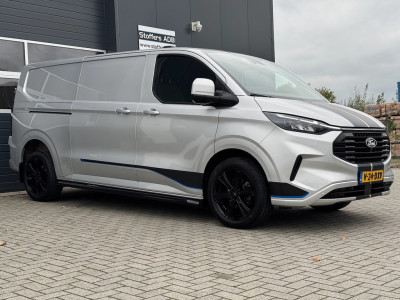 Ford Transit Custom 320 2.0 TDCI 170pk L2H1 Limited | Sport striping | 19 inch | Tussenschot verdiept | L+R Schuif | AGR stoelen foto 9