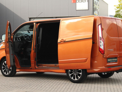 Ford Transit Custom 320 2.0TDCI 185pk L1H1 Sport | Automaat | L+R Zijdeur | Trekaak | Camera | Carplay/Android | Lease 360,- p/m foto 14