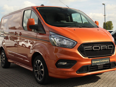 Ford Transit Custom 320 2.0TDCI 185pk L1H1 Sport | Automaat | L+R Zijdeur | Trekaak | Camera | Carplay/Android | Lease 360,- p/m foto 4