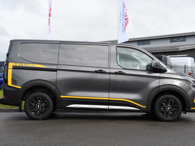 Ford Transit Custom 320 2.0 TDCI L1H1 Trail AWD 4x4 Camera, Cruise, Carplay, B&O, 170pk, LED, Stuurverwarming, Leder, Stoelverwarming, Automaat, Sensoren, Uniek! foto 10