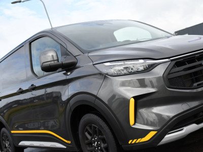 Ford Transit Custom 320 2.0 TDCI L1H1 Trail AWD 4x4 Camera, Cruise, Carplay, B&O, 170pk, LED, Stuurverwarming, Leder, Stoelverwarming, Automaat, Sensoren, Uniek! foto 18