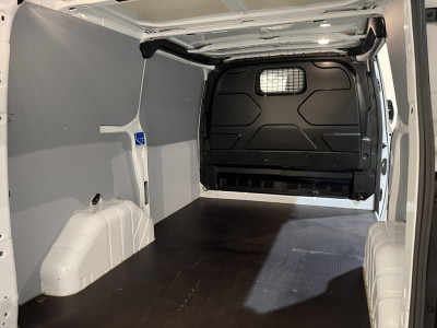 Ford Transit Custom 320 2.0 TDCI L1H1 Trend 130 PK / Euro 6 / Airco / Cruise Control / Trekhaak / PDC / Klep / 3-Zits / 58.200 KM !! foto 13