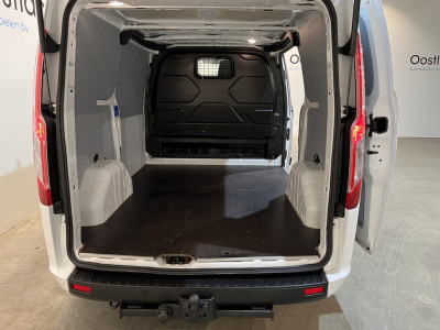Ford Transit Custom 320 2.0 TDCI L1H1 Trend 130 PK / Euro 6 / Airco / Cruise Control / Trekhaak / PDC / Klep / 3-Zits / 58.200 KM !! foto 5