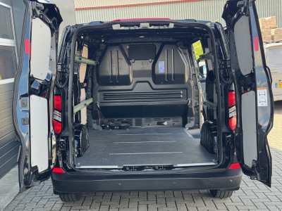 Ford Transit Custom 320 2.0 TDCI L1H1 Trend 136pk | Navi | Expressline | Camera | BLIS | ACC | Winterpack | GARANTIE 2028 9