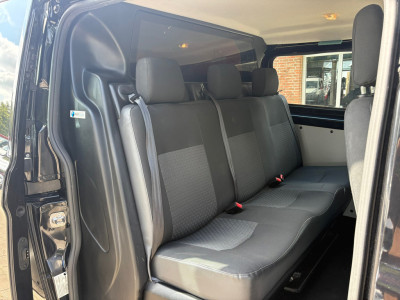 Ford Transit Custom 320 2.0 TDCI L2H1|DUBBELCABINE|trekhaak 2800KG|achteruitrijcamera|apple carplay|cruise|airco|parkeersensoren foto 10