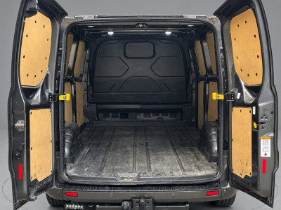 Ford Transit Custom 320 2.0 TDCI L2H1 Sport Camera, Cruise, Carplay, LED, Leder, Stoelverwarming, Automaat, 185pk, Trekhaak, Multimedia, Uniek! foto 11