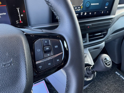 Ford Transit Custom 320 2.0 TDCI L2H1 Trend 136pk | Navi | Carplay | Camera | ACC | 17 inch | Winterpack | BLIS | GARANTIE 2028 foto 18