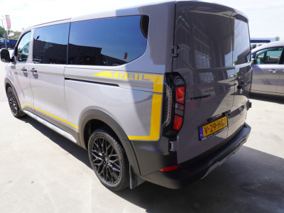 Ford Transit Custom 320L 2.0 TDCI 136PK L2H1 Trail DubbelCabine Schuifdeur L/R Nr. V090 | Airco | Adap | Navi| Camera | Blis | 20 inch LM velgen | DEMO foto 5