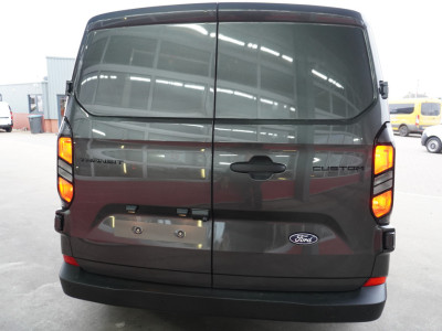 Ford Transit Custom 320L 2.0 TDCI 150PK L2H1 Trend Dubbelcabine Schuifdeur L/R Nr. V135 | Airco | Cruise | Navi | Camera foto 4