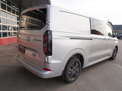 Ford Transit Custom 320L 2.0 TDCI 170PK L2H1 Limited DubbelCabine Automaat Schuifdeur L/R Nr. V062 | Airco | Adap.Cruise | Navi | Camera foto 4