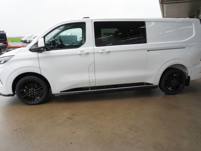 Ford Transit Custom 320L 2.0 TDCI 170PK L2H1 Limited DubbelCabine Automaat Schuifdeur L/R Nr. V093 | Airco | Adap.Cruise | Navi | 360 Camera / 19 inch LM Velgen DEMO foto 8