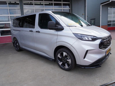 Ford Transit Custom 320L 2.0 TDCI 170PK L2H1 Trend Automaat Schuifdeur L / R Nr. V071 | Airco | Adap.Cruise | Navi | Camera | Blis | Glaslook foto 2