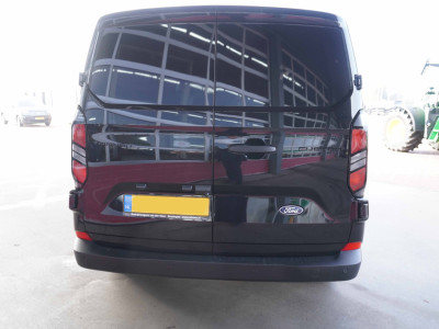 Ford Transit Custom 320L 2.0 TDCI DC 150PK L2H1 Trend Schuifdeur L+R Nr. V136 | Airco | Cruise | Navi | Camera | 17LM velgen foto 8