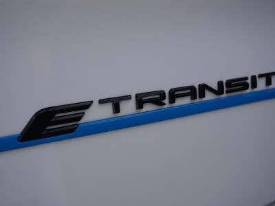 Ford Transit Custom 320L 218PK 71KWH Trend AUT Elektrisch BPM VRIJ!! Apple CP / Android A, LED, 2300KG Trekgewicht NR. EC01 foto 14
