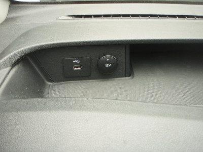 Ford Transit Custom 320 L2H2 Trend zeer lage km stand 53606 bj 19 foto 14