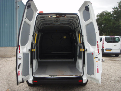Ford Transit Custom 320 L2H2 Trend zeer lage km stand 53606 bj 19 foto 8
