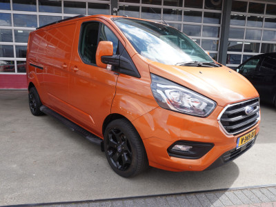 Ford Transit Custom 340 2.0 TDCI 170PK L2H1 Limited nr. V182 | Airco | Cruise | Navi | trekhaak