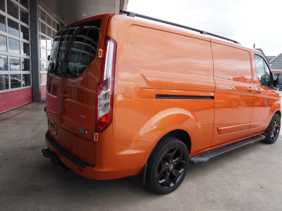 Ford Transit Custom 340 2.0 TDCI 170PK L2H1 Limited nr. V182 | Airco | Cruise | Navi | trekhaak foto 4