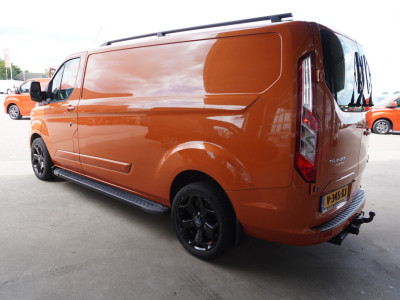 Ford Transit Custom 340 2.0 TDCI 170PK L2H1 Limited nr. V182 | Airco | Cruise | Navi | trekhaak foto 6