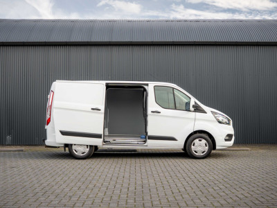 Ford Transit Custom L1H1 | 3-Zits | 130 PK | Camera | Cruise | PDC | Airco | Trekhaak foto 7