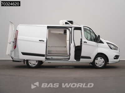 Ford Transit Custom  130PK Kerstner Koelwagen Carrier Xarios 350 L1H1 Trekhaak LED Airco Cruise Parkeersensoren Euro6 L1 Koel Koeler Kühl Kühler Kühlkasten Kühlwagen Airco Trekhaak Cruise control foto 7