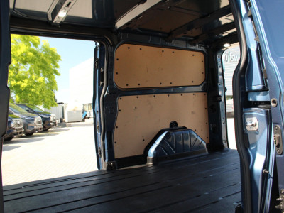Ford Transit Custom 300 2.0TDCI 130pk L2H1 Limited | L+R Schuifdeur | Trekhaak | Camera | Cruise | Lease 360,- p/m 15