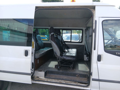Ford Transit  diesel 350L 2.2 TDCI tourneo 9 pers echte km foto 8