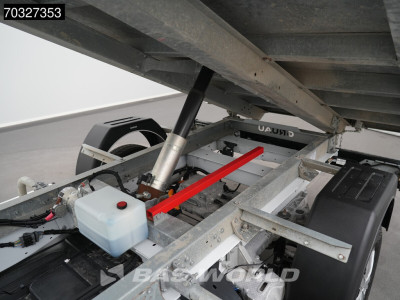 Ford e-Transit 184pk Elektrisch 68kWh 310km WLTP Kipper Airco Cruise Camera CarPlay Open Laadbak Airco Cruise control 9