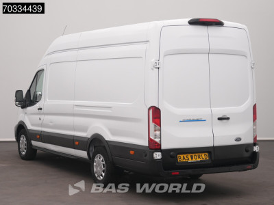 Ford e-Transit 184pk Elektrisch 68kWh 317KM WLTP L4H3 Airco Navi Camera Carplay PDC v+a Airco Cruise control foto 6