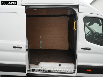 Ford e-Transit 184pk Elektrisch 68kWh 317KM WLTP L4H3 Airco Navi Camera Carplay PDC v+a Airco Cruise control foto 9
