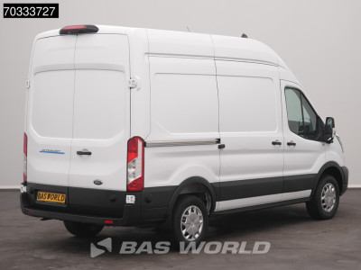 Ford e-Transit 184pk Elektrisch 68kWh 317km WLTP L2H3 Hoog Dak Navi 360camera CarPlay Airco Cruise CarPlay Airco Cruise control foto 2