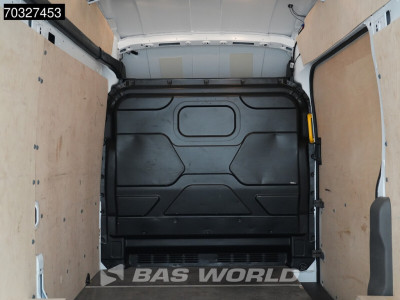 Ford e-Transit 184pk Elektrisch 68kWh 317km WLTP L2H3 Hoog Dak Navi Airco Cruise Parkeersensoren v+a SYNC4-Display CarPlay L2 Airco Cruise control 10