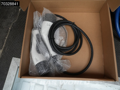 Ford e-Transit 184pk Elektrisch 68kWh 317km WLTP L2H3 Hoog Dak Navi Airco Cruise Parkeersensoren v+a SYNC4-Display CarPlay L2 Airco Cruise control 15