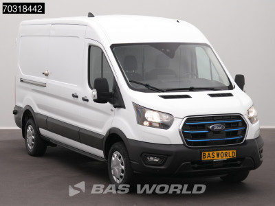 Ford e-Transit 184pk Elektrisch 68kWh 317km WLTP L3H2 Navi Airco Cruise 360camera v+a SYNC4-Display CarPlay L3 Airco Cruise control foto 7