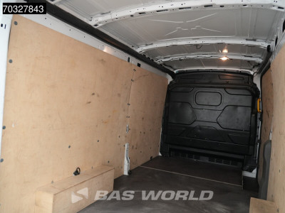 Ford e-Transit 184pk L3H2 L3 Elektrisch 68kWh 317km WLTP Navi Airco Cruise Parkeersensoren v+a SYNC4-Display CarPla Airco Cruise control 12