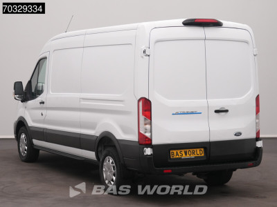 Ford e-Transit 184pk L3H2 L3 Elektrisch 68kWh 317km WLTP Navi Airco Cruise Parkeersensoren v+a SYNC4-Display CarPlay Airco Cruise control 6
