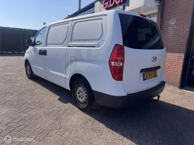 Hyundai H 300 bestel 2.5 CRDi foto 3