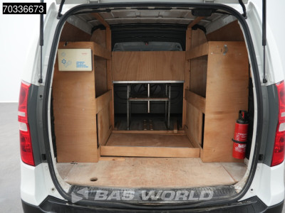 Hyundai Hyundai H300 136PK L2H1 Dubbele Cabine Airco Trekhaak APK 05-2027 Airco Trekhaak foto 10