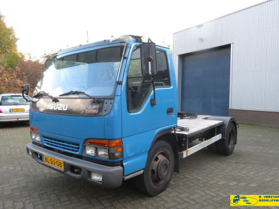 Isuzu NQR Trekker NQR70G-5L