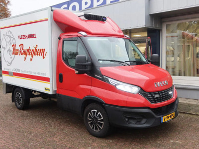Iveco 35S 180 35 S 180 Hi-Matic foto 2