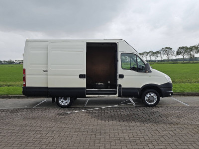 Iveco DAILY 35C13 foto 21