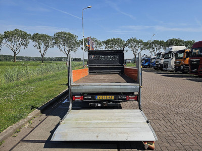 Iveco DAILY 35C14 ac laadklep EURO6 foto 13