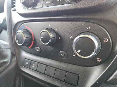 Iveco DAILY 35C15 3.0 L 150 L2H2 DL foto 11