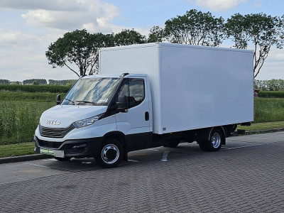 Iveco DAILY 35C16 Bakwagen Laadklep Dubbellucht Airco 3 Zits Cruise Control Euro6 156 PK! foto 2