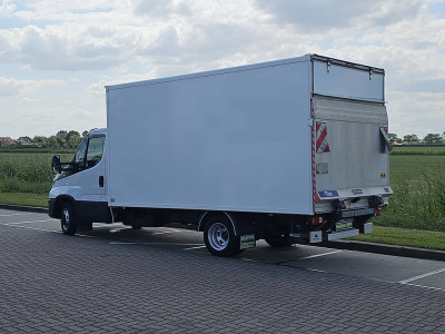 Iveco DAILY 35C16 Bakwagen Laadklep Dubbellucht Airco 3 Zits Cruise Control Euro6 156 PK! foto 6