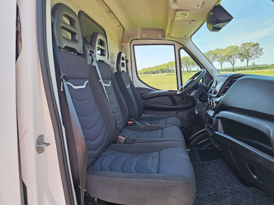 Iveco DAILY 35C16 XL ac aut EURO6 foto 7