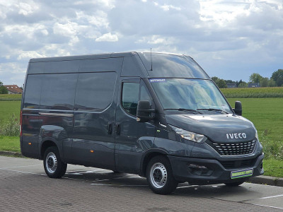 Iveco DAILY 35S14 L2H2 3.5T-Trekhaak ! foto 5